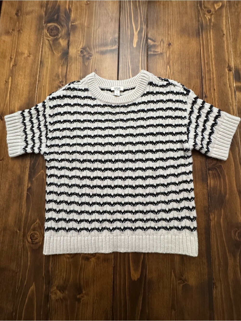 a.n.a Cream and Black Short-Sleeve Crew Sweater